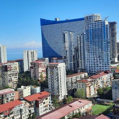 Lilia Apartment บาทูมิ ภายนอก รูปภาพ